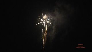 Εργοστάσιο Χονδρικό 1 ίντσας και 1,2 ιντσών 210 Shots Cake Fireworks Battery 1,3g Professional Fireworks