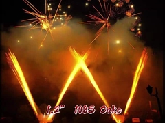 Factory Wholesale 1.2 Inch 108 Shots W Shape Paper Cake Fireworks 1.3g Un0335 Professional Gold Cake